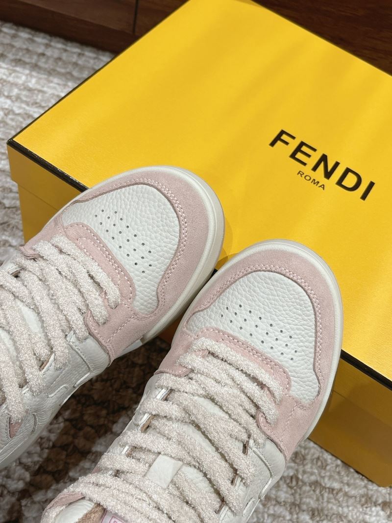 Fendi Low Shoes